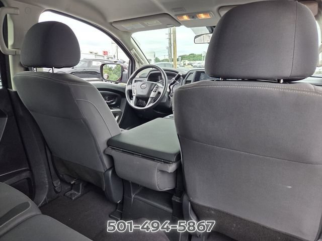 Used 2023 Nissan Titan SV RWD image 16
