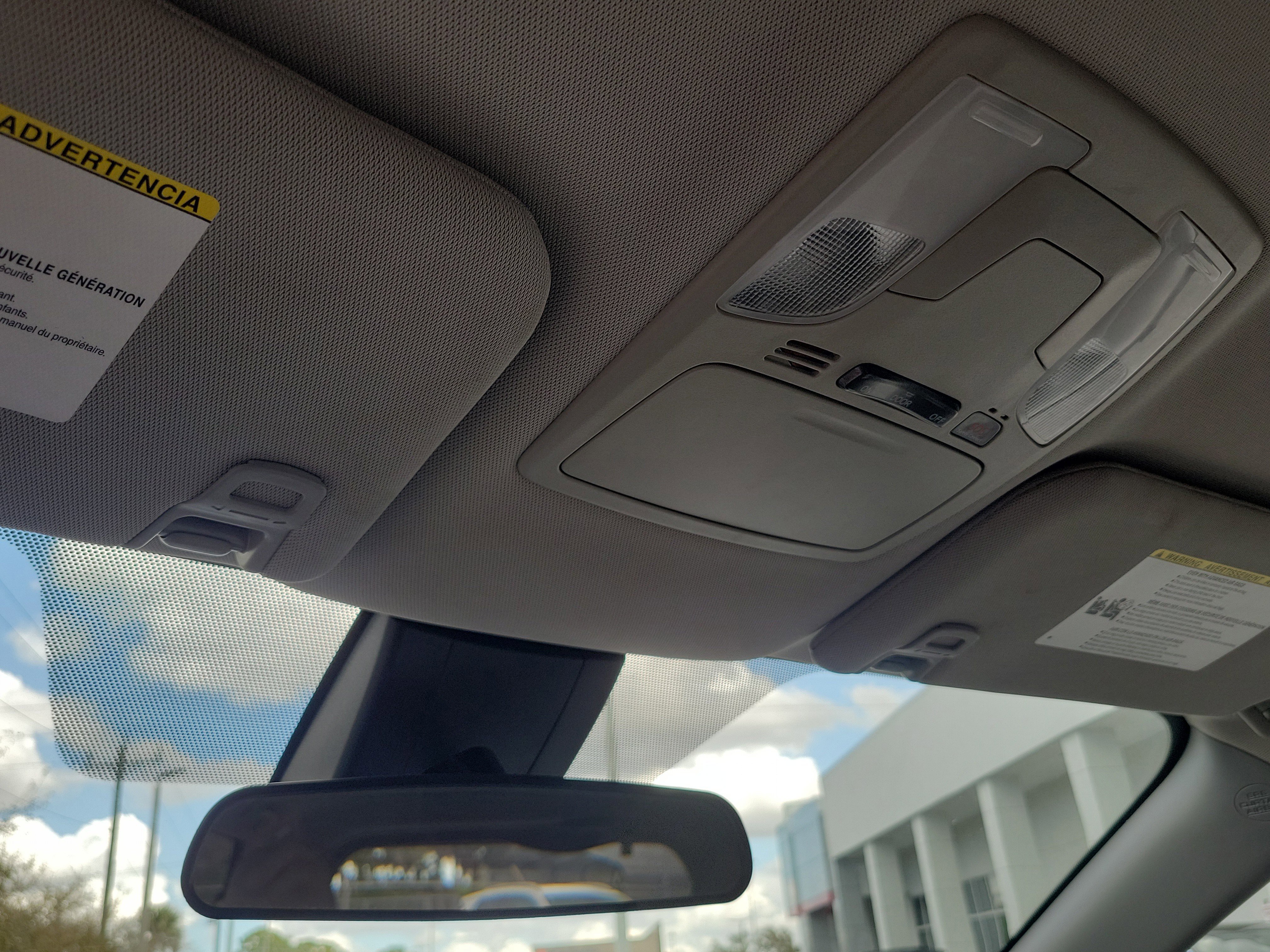 Certified 2020 Toyota Sienna L image 28