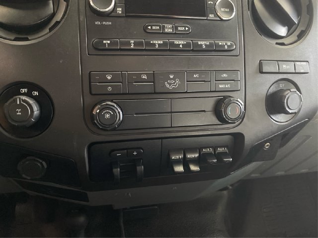 Used 2015 Ford F250 XL w/ Power Equipment Group AWD/4WD image 29