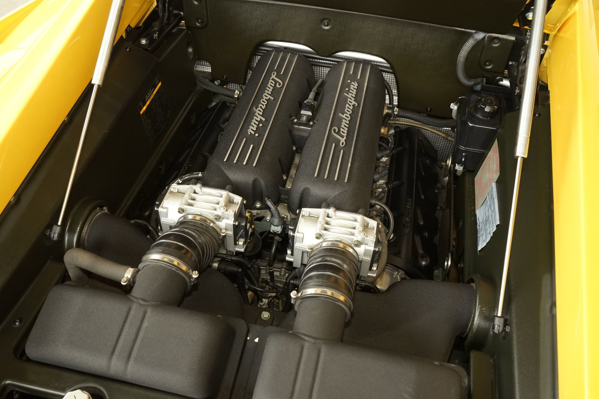 Used 2005 Lamborghini Gallardo AWD/4WD image 24