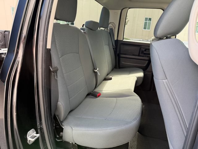 Used 2015 RAM 1500 Express AWD/4WD image 22