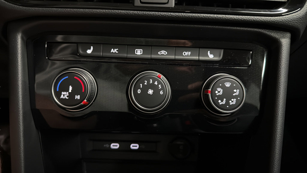 New 2026 Volkswagen Taos S image 22