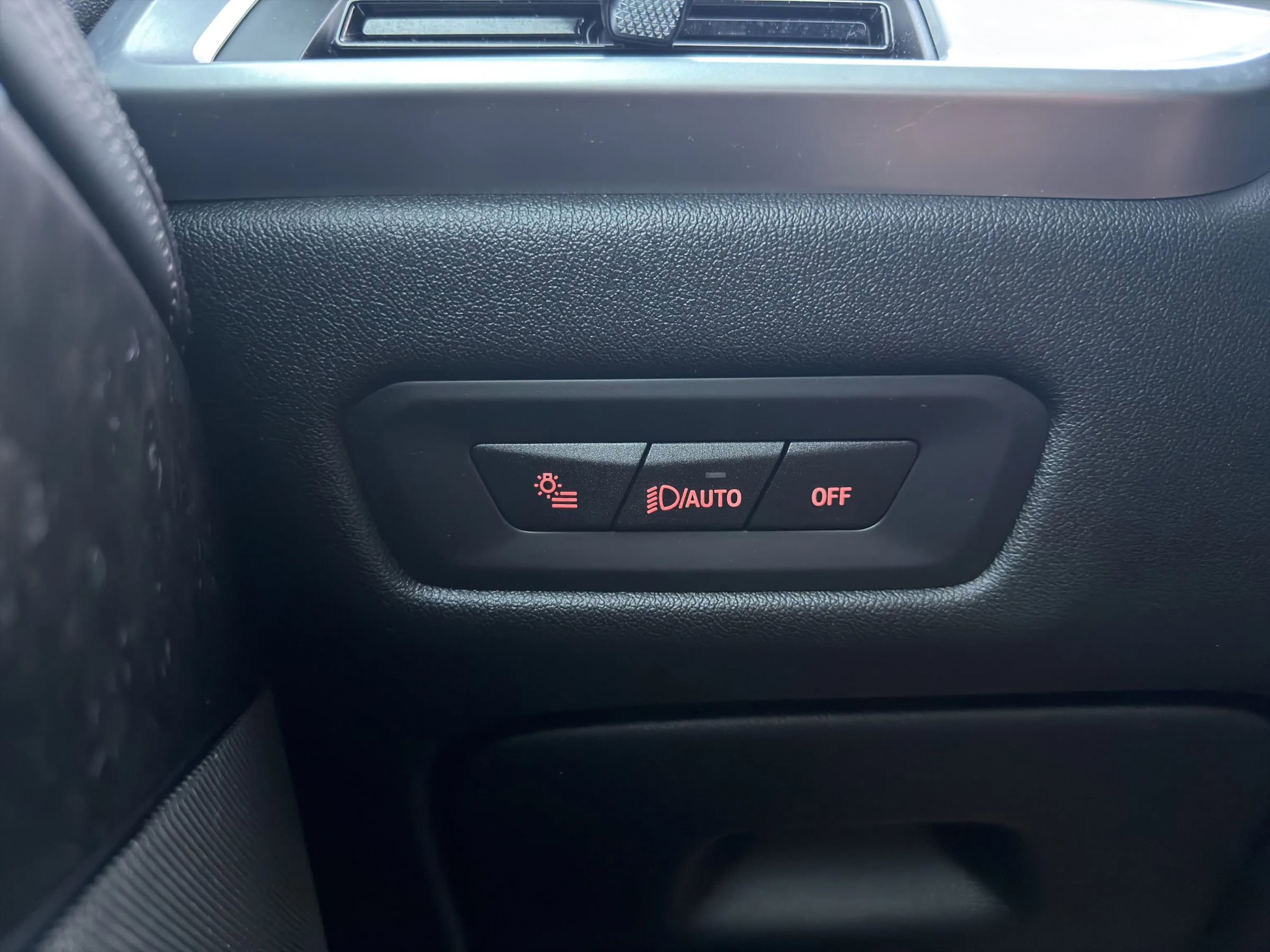 Used 2024 BMW X5 sDrive40i w/ Premium Package RWD image 34