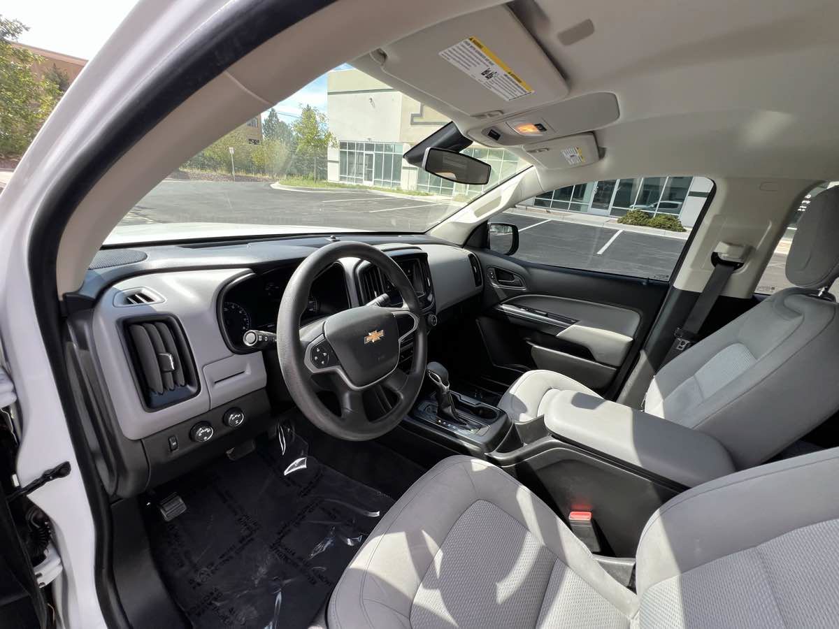 Used 2022 Chevrolet Colorado W/T w/ WT Convenience Package AWD/4WD image 19