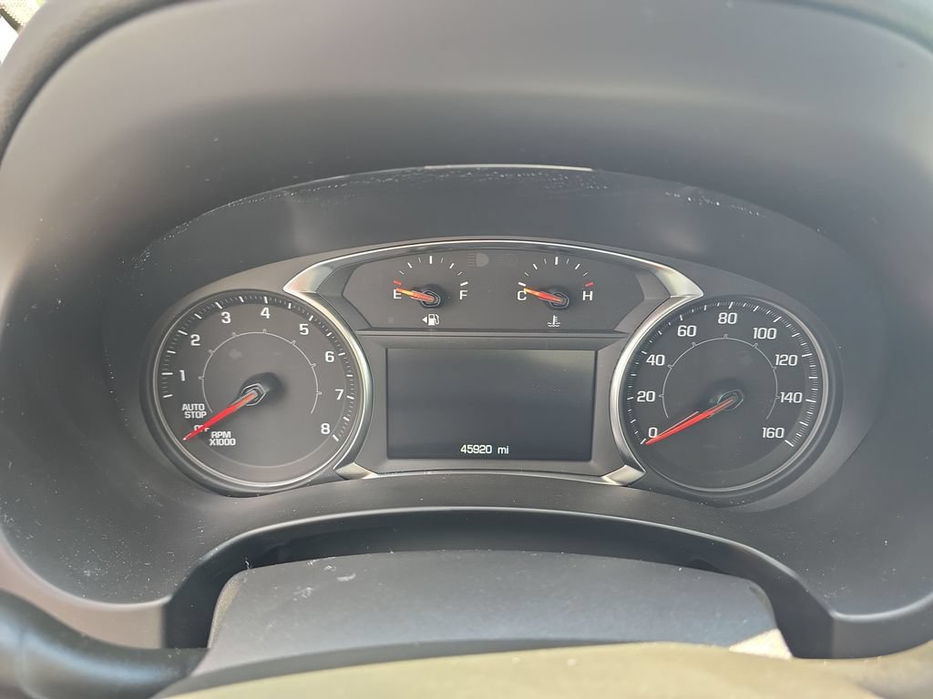 Used 2024 GMC Terrain SLE w/ Driver Convenience Package FWD image 30