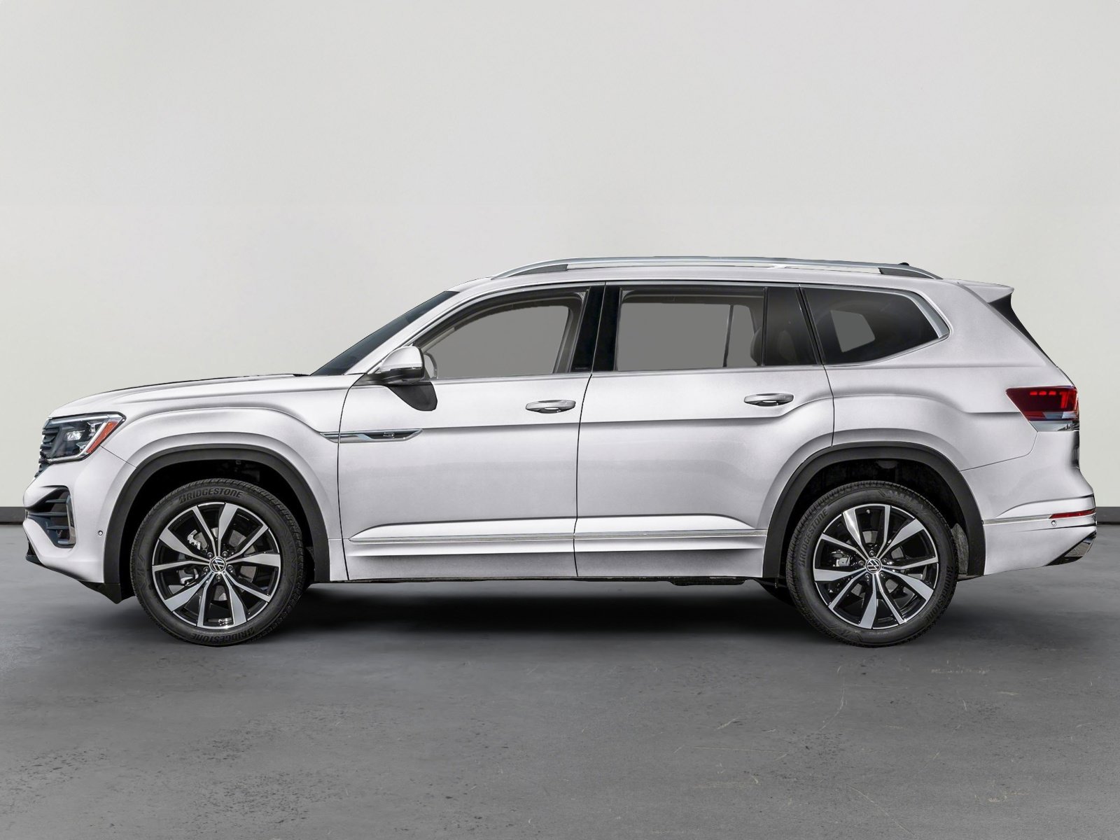 New 2026 Volkswagen Atlas SEL Premium R-Line image 3