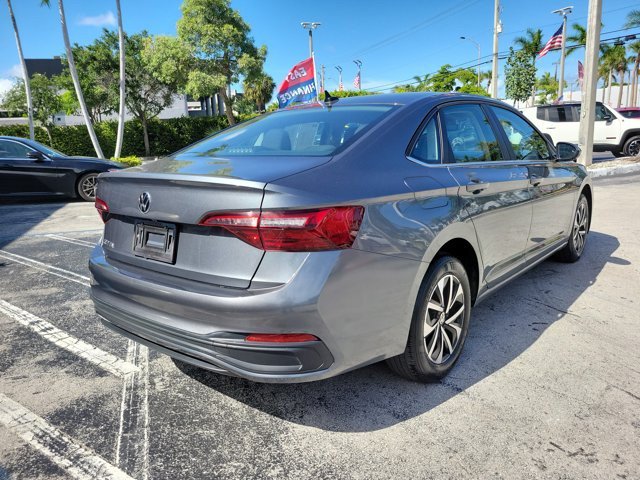 Used 2024 Volkswagen Jetta S FWD image 7