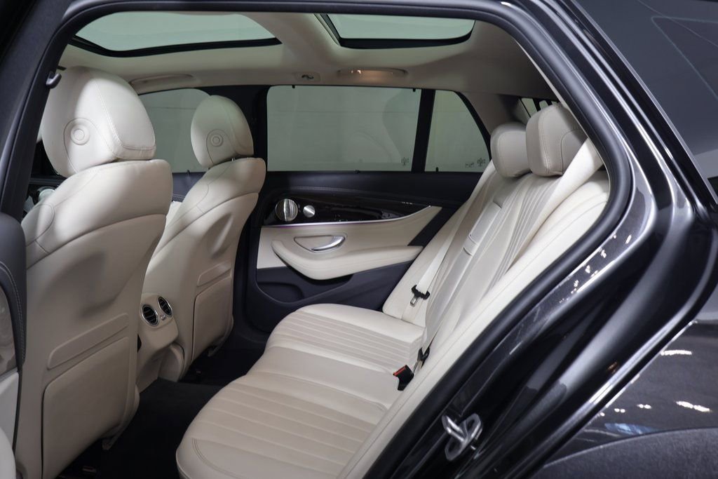 Used 2022 Mercedes-Benz E 450 4MATIC All-Terrain Wagon image 11