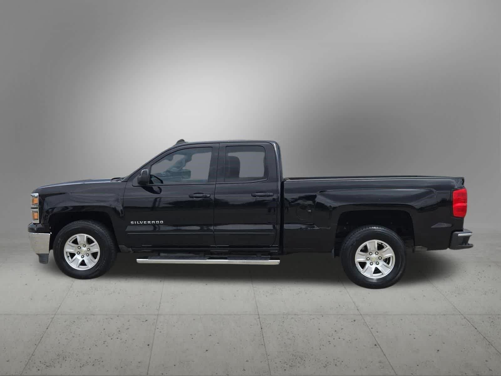 Used 2015 Chevrolet Silverado 1500 LT w/ All Star Edition RWD image 3