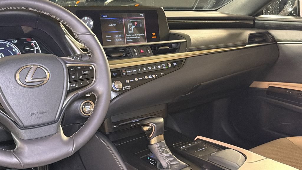 Certified 2021 Lexus ES 250 w/ Accessory Package 2 AWD/4WD image 16