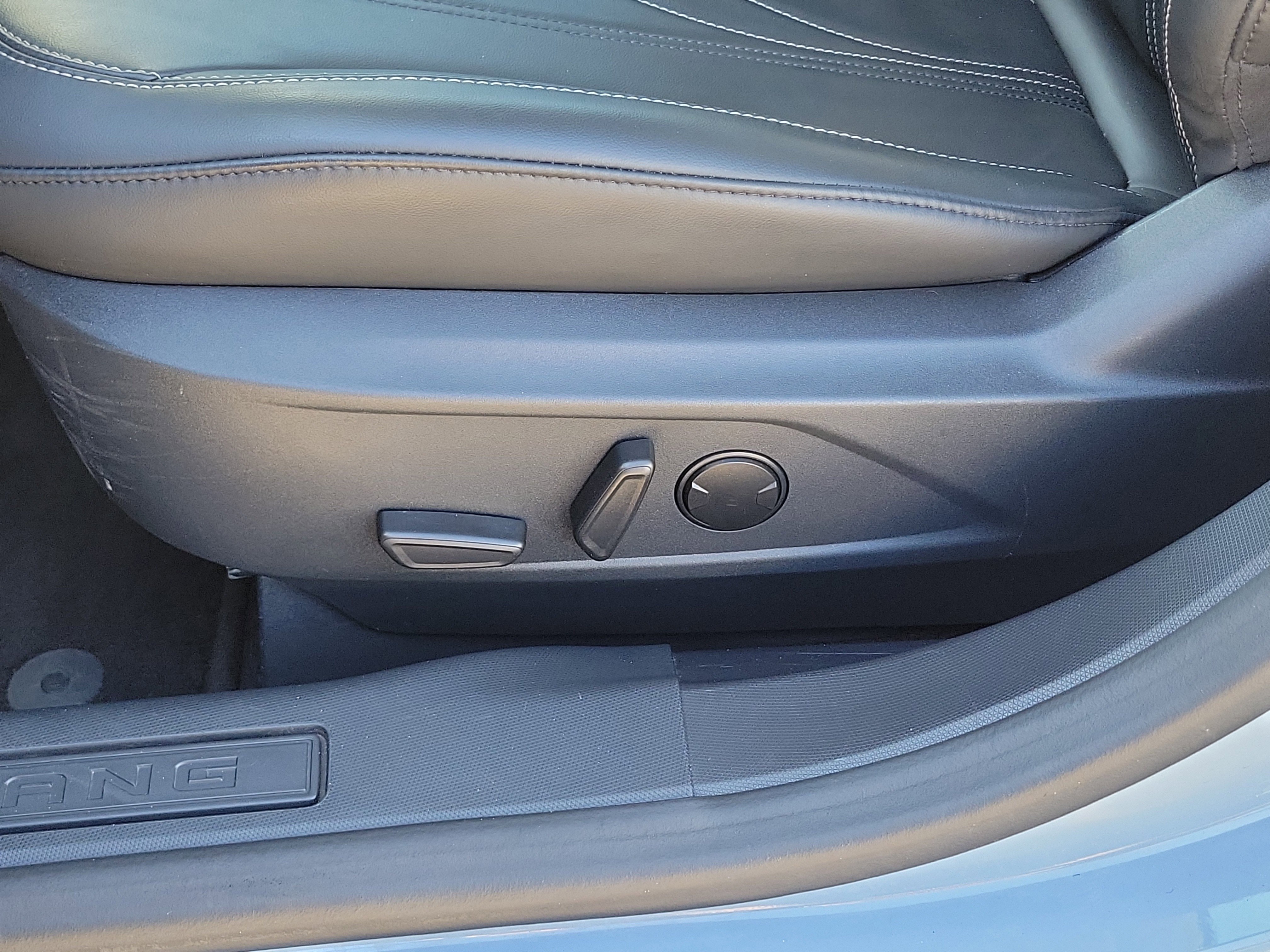 Used 2024 Ford Mustang Mach-E Select image 21