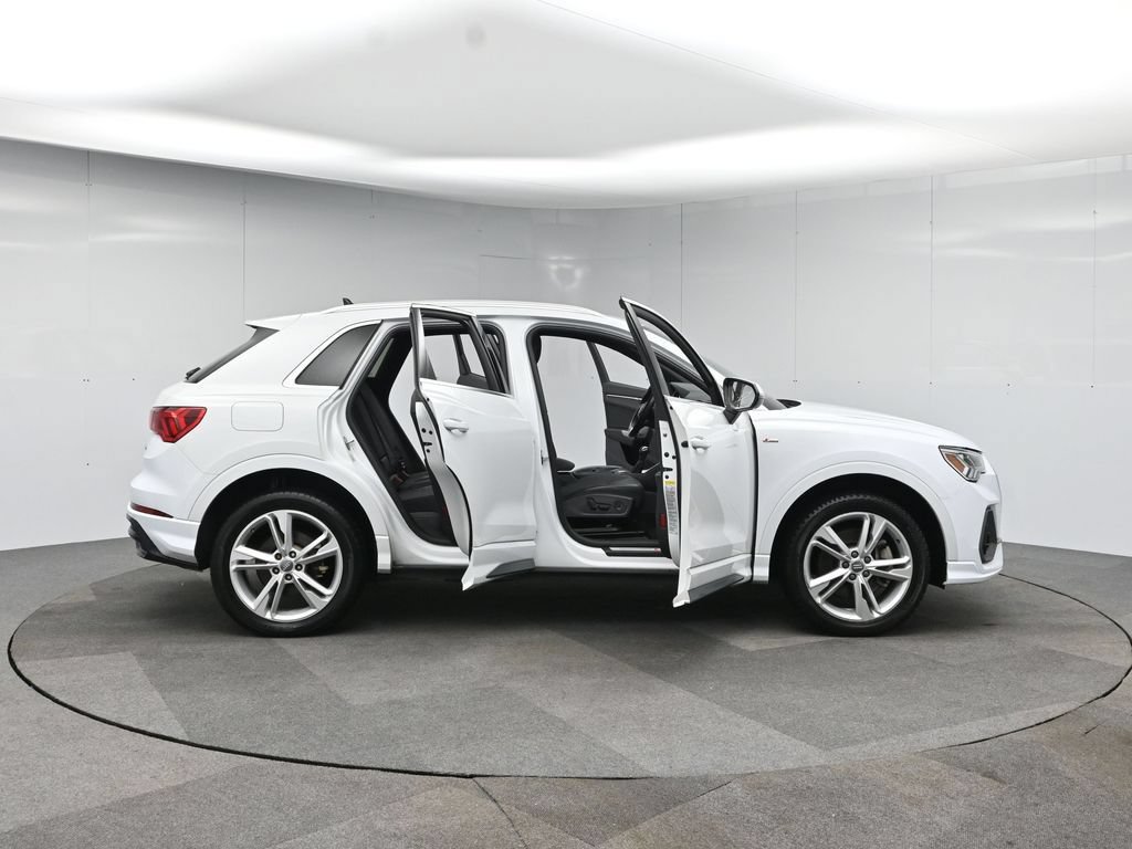 Used 2020 Audi Q3 2.0T Premium Plus w/ Premium Plus Package AWD/4WD image 58