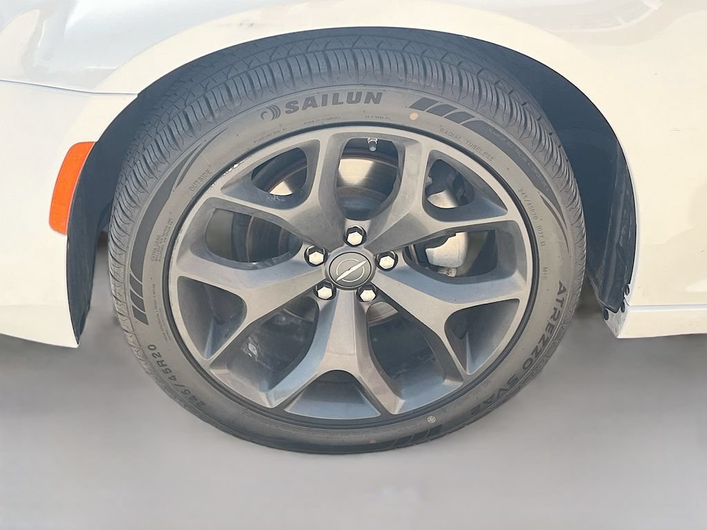 Used 2023 Chrysler 300 S RWD image 33