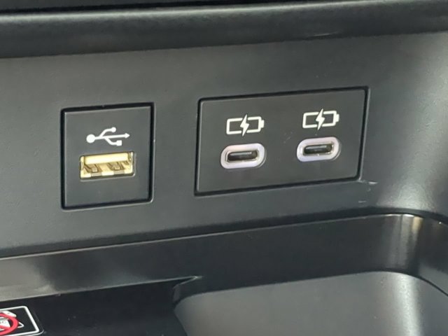 New 2026 Toyota Camry SE FWD image 20