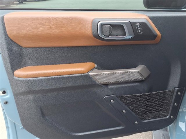 Used 2022 Ford Bronco Outer Banks image 11