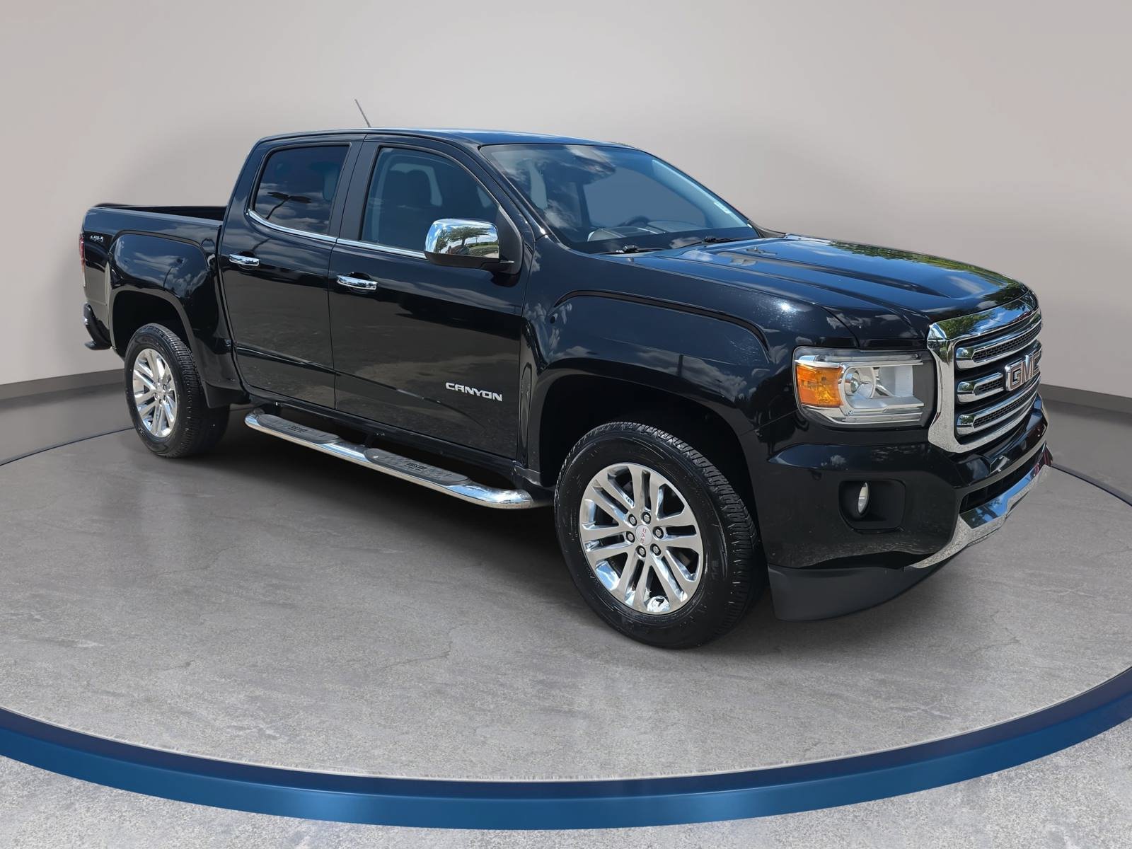 Used 2015 GMC Canyon SLT w/ Driver Alert Package AWD/4WD image 3