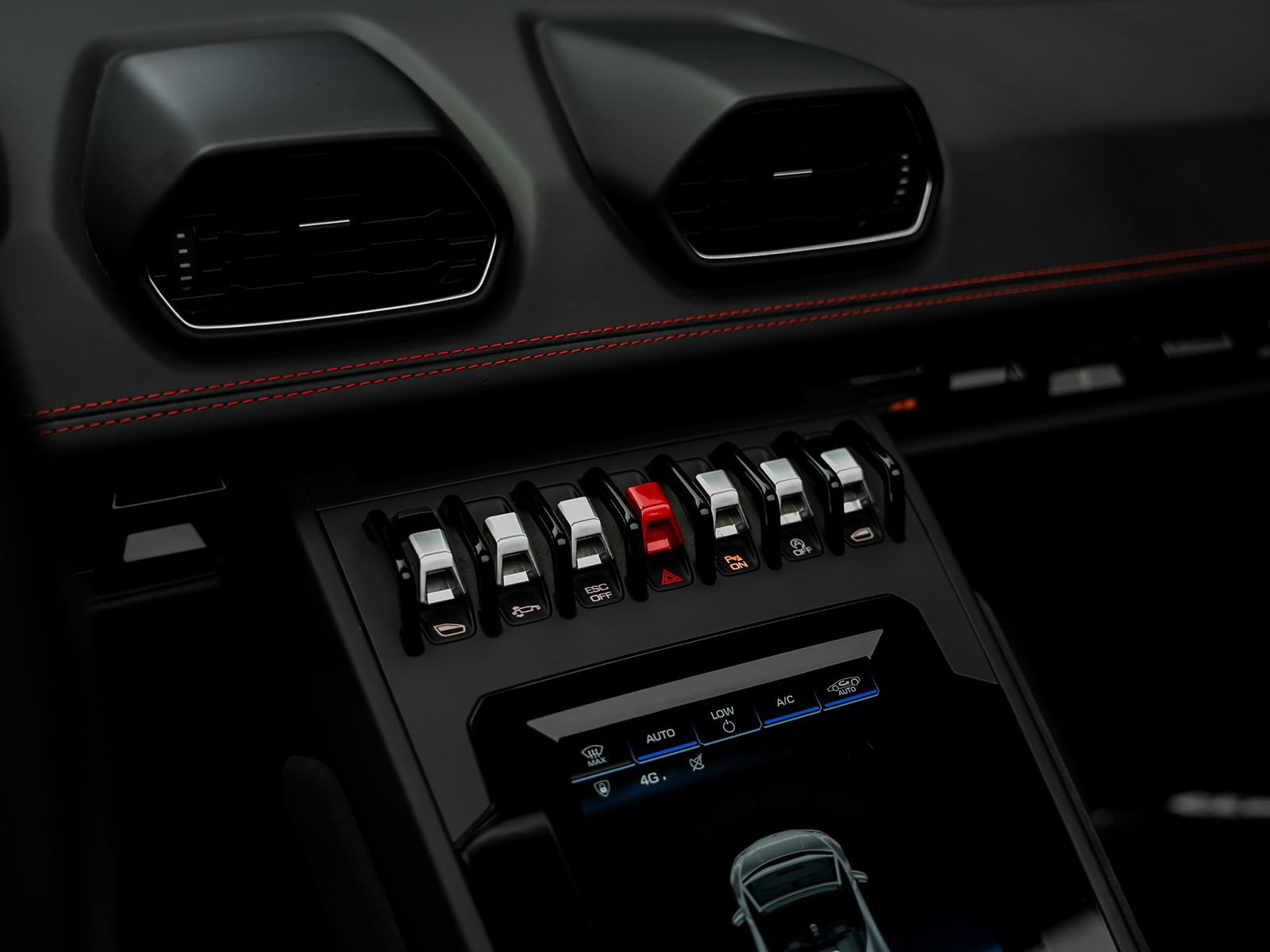 Used 2020 Lamborghini Huracan EVO RWD image 44