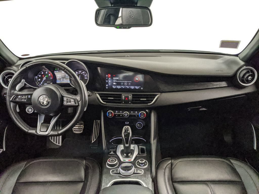Used 2022 Alfa Romeo Giulia Sprint RWD image 8