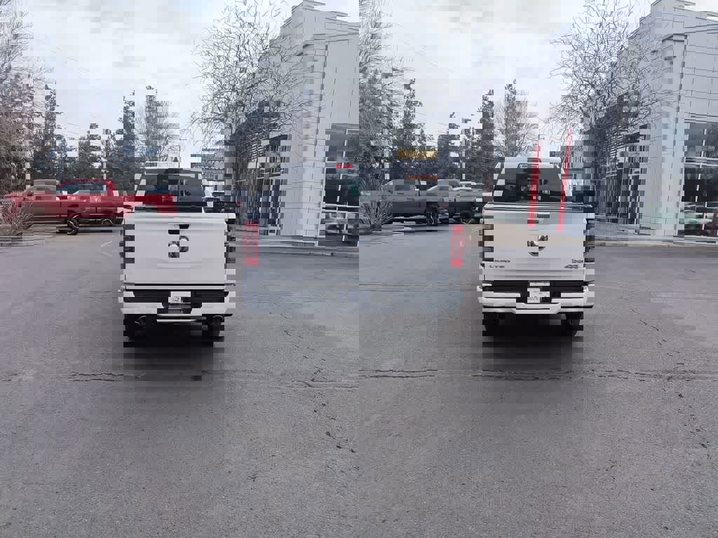 Used 2022 RAM 1500 Limited w/ Body-Colour Bumper Group image 5