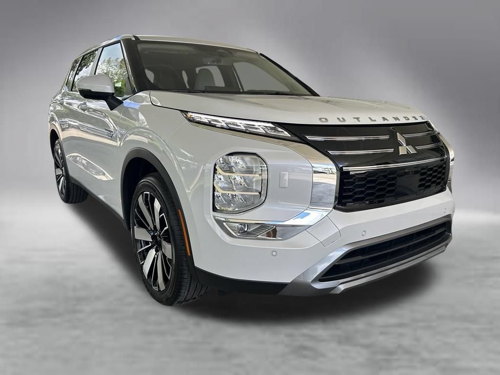 New 2026 Mitsubishi Outlander SE AWD/4WD image 2