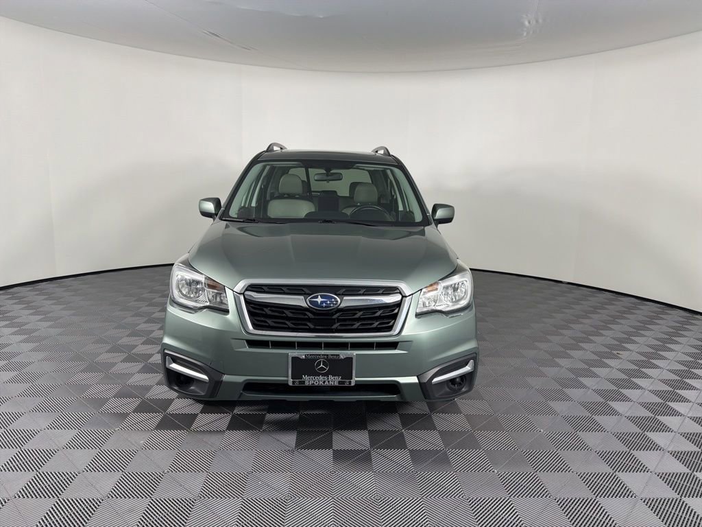 Used 2017 Subaru Forester 2.5i Premium w/ All-Weather Package image 3