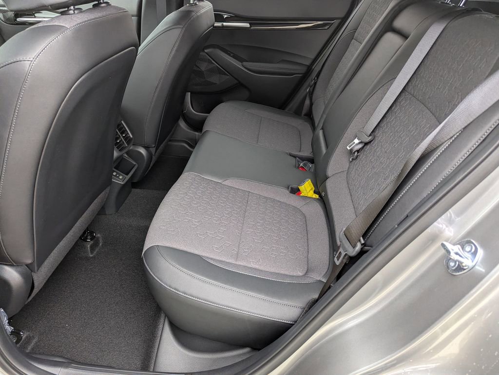 New 2026 Kia Seltos S FWD image 16