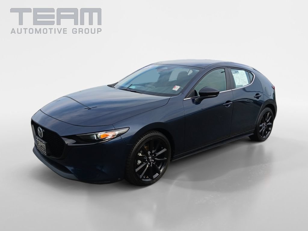 Used 2024 MAZDA MAZDA3 s FWD image 3