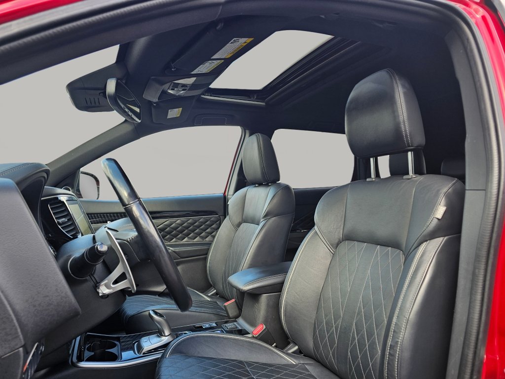 Used 2021 Mitsubishi Outlander GT AWD/4WD image 19