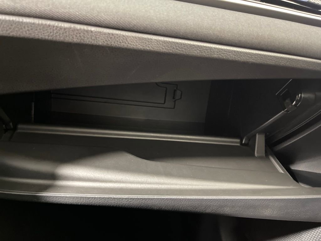 Certified 2025 Toyota Camry LE image 25