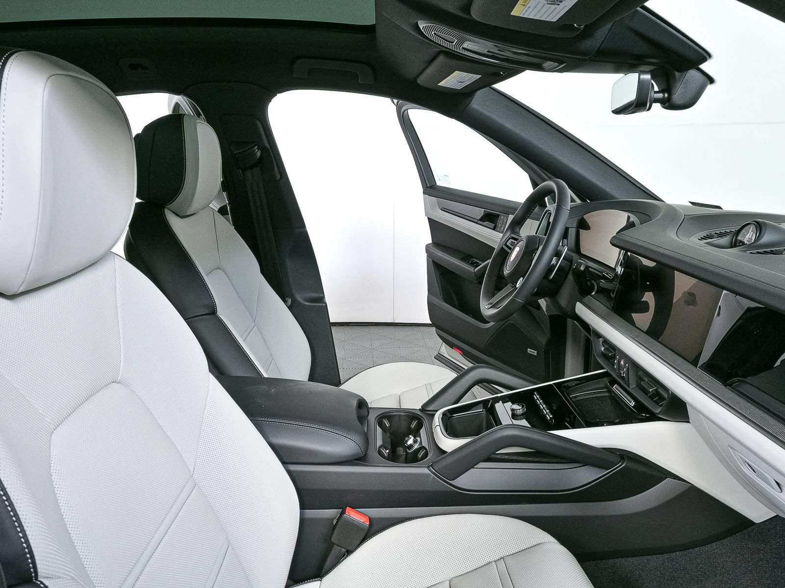 New 2026 Porsche Cayenne Coupe AWD/4WD image 23
