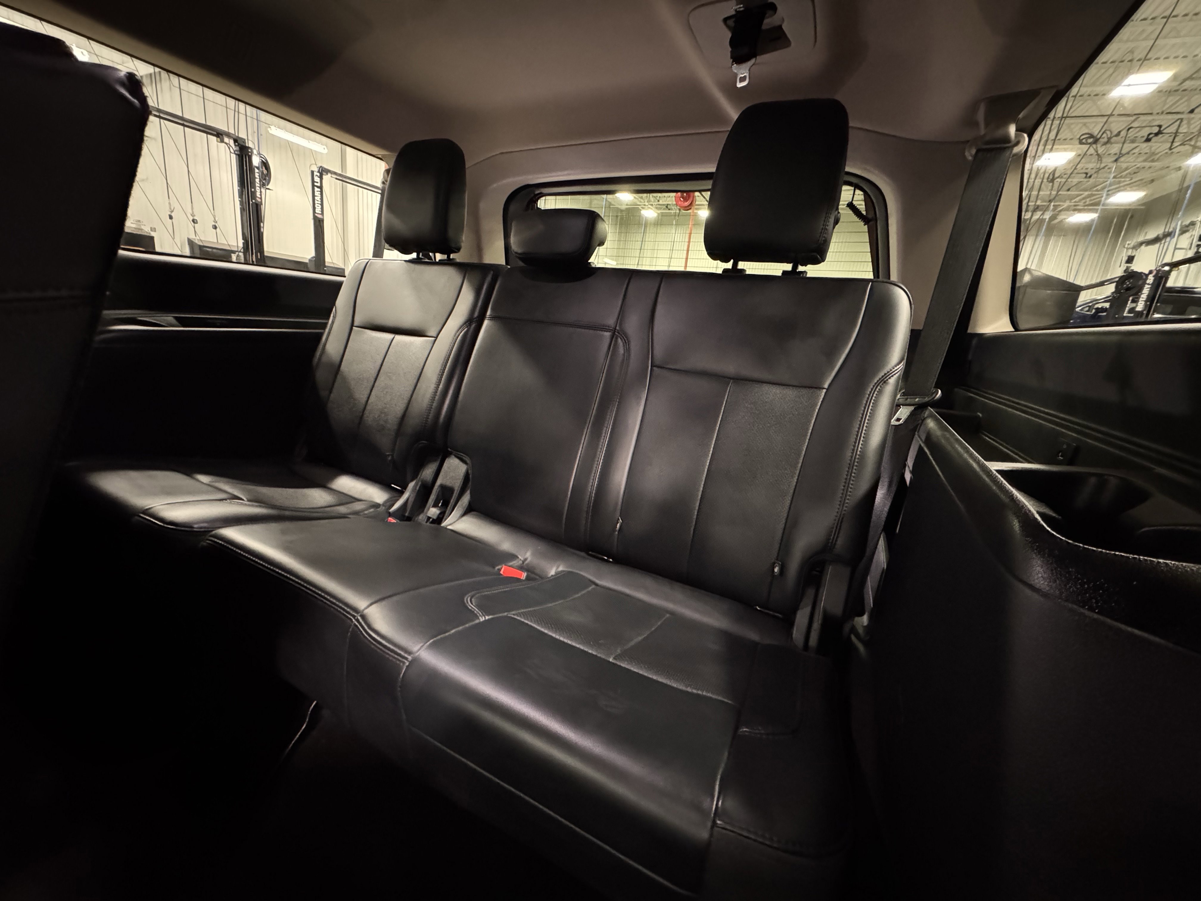 Used 2024 Ford Expedition Max XLT image 21