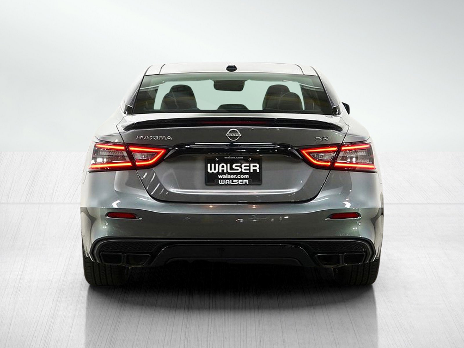 Used 2023 Nissan Maxima SR w/ Sport Mat Group image 5