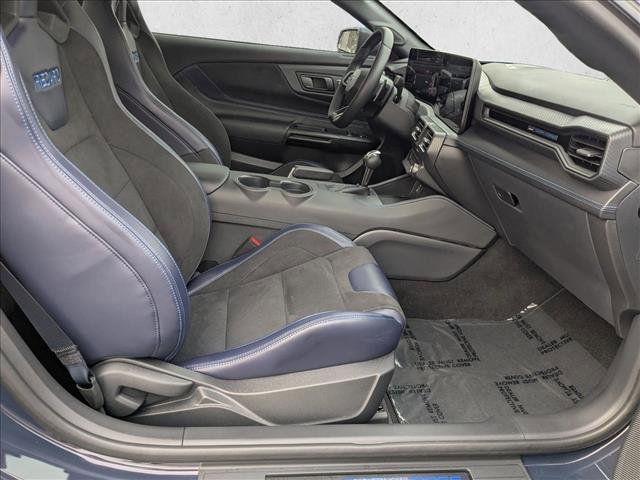 Used 2025 Ford Mustang Dark Horse image 18