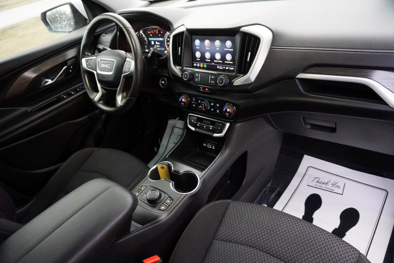 Used 2023 GMC Terrain SLE w/ Driver Convenience Package image 22