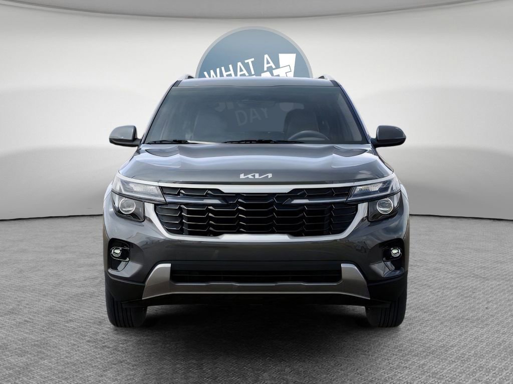 New 2026 Kia Seltos S image 2
