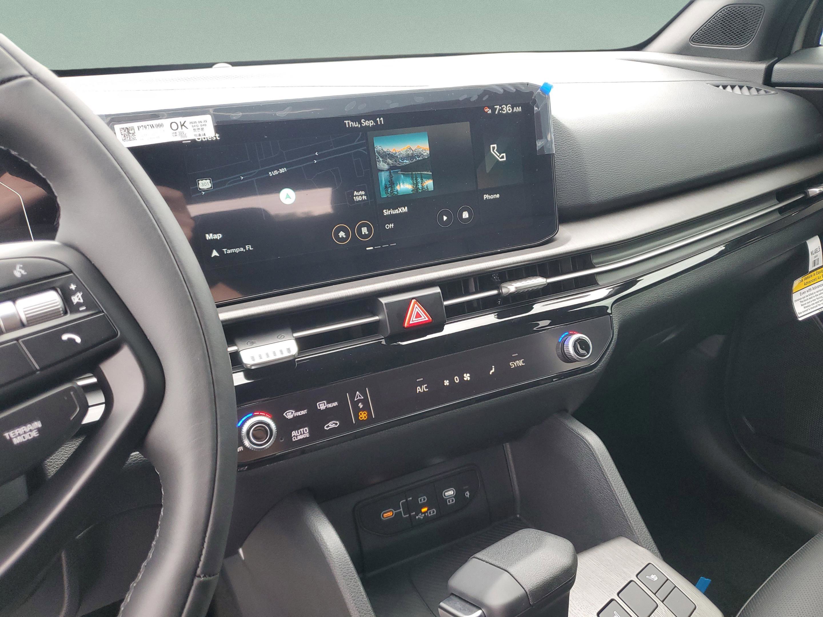New 2026 Kia Sportage X-Line w/ X-Line Technology Package AWD/4WD image 10