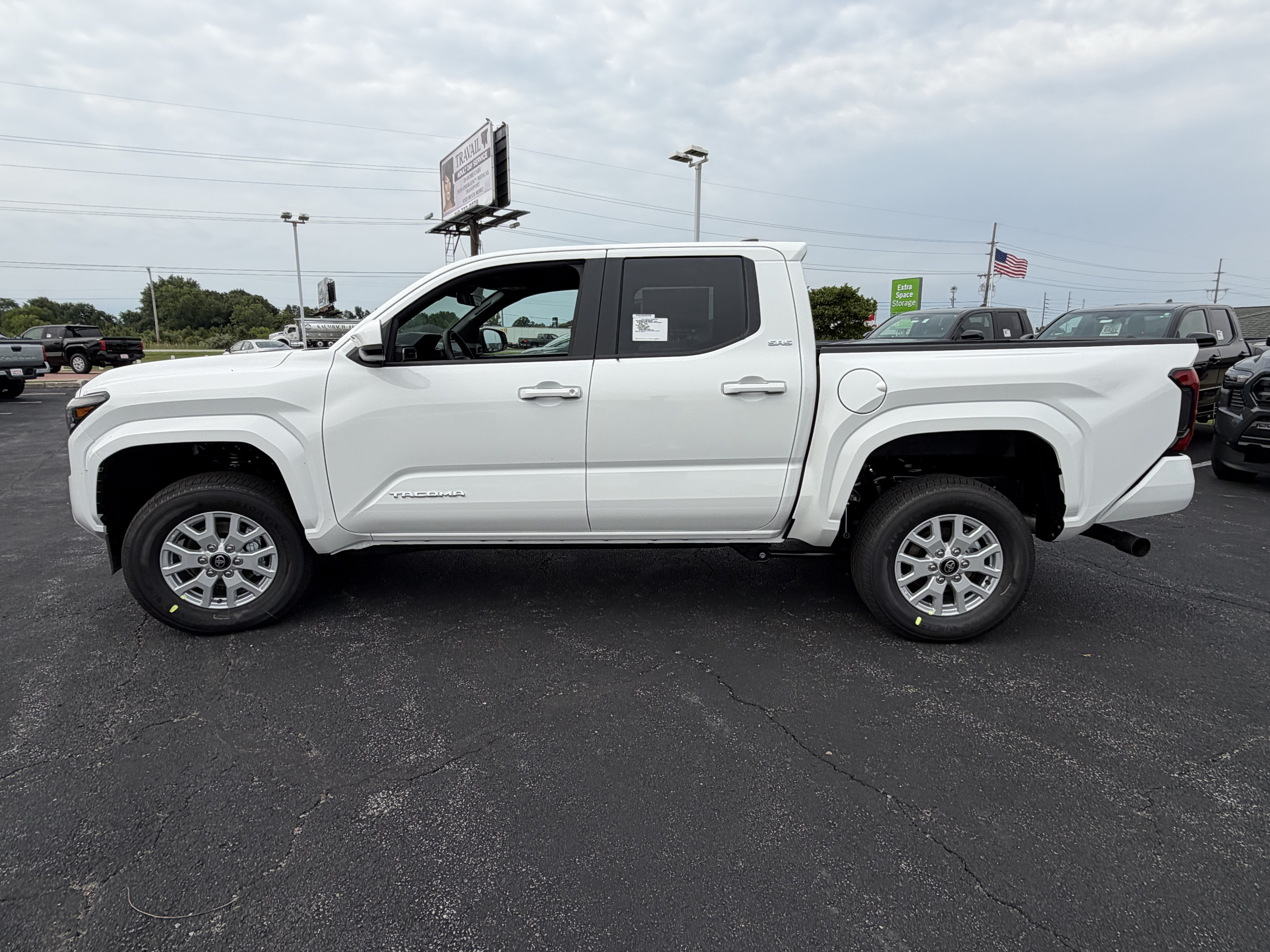 New 2026 Toyota Tacoma SR5 RWD image 4