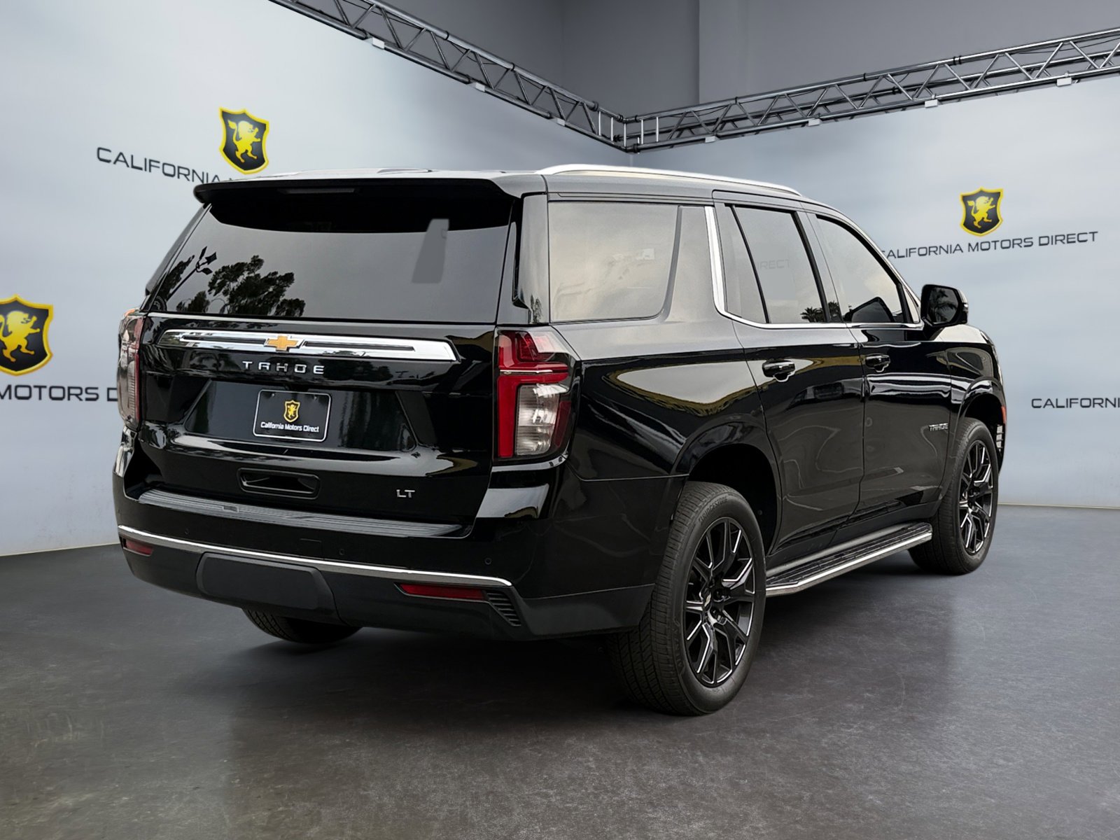 Used 2021 Chevrolet Tahoe LT w/ LT Signature Package image 5