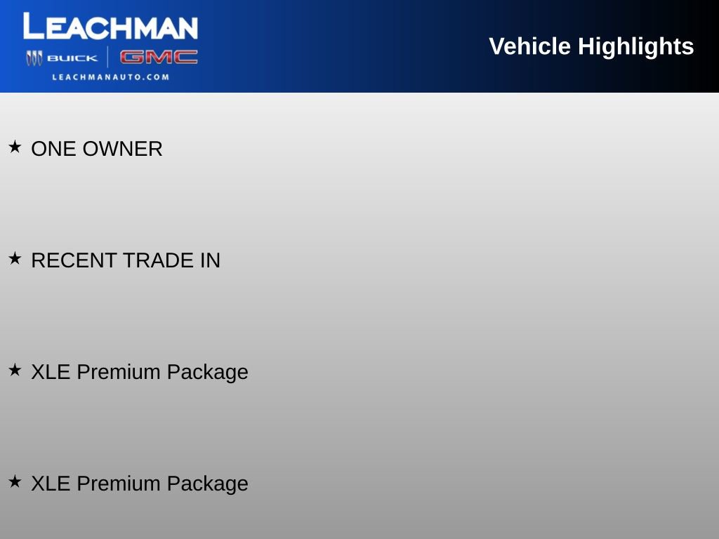 Used 2017 Toyota Sienna XLE Premium FWD image 4