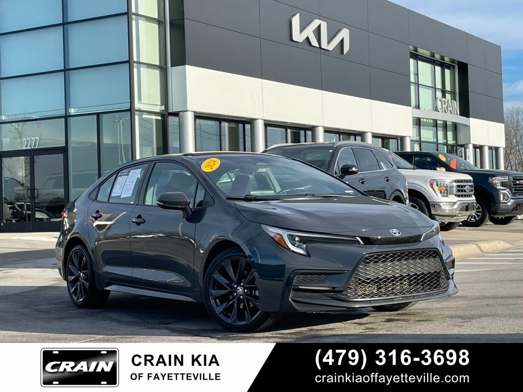 Used 2024 Toyota Corolla SE video 1