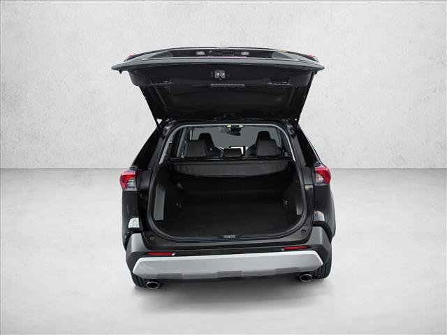Used 2024 Toyota RAV4 Adventure image 7