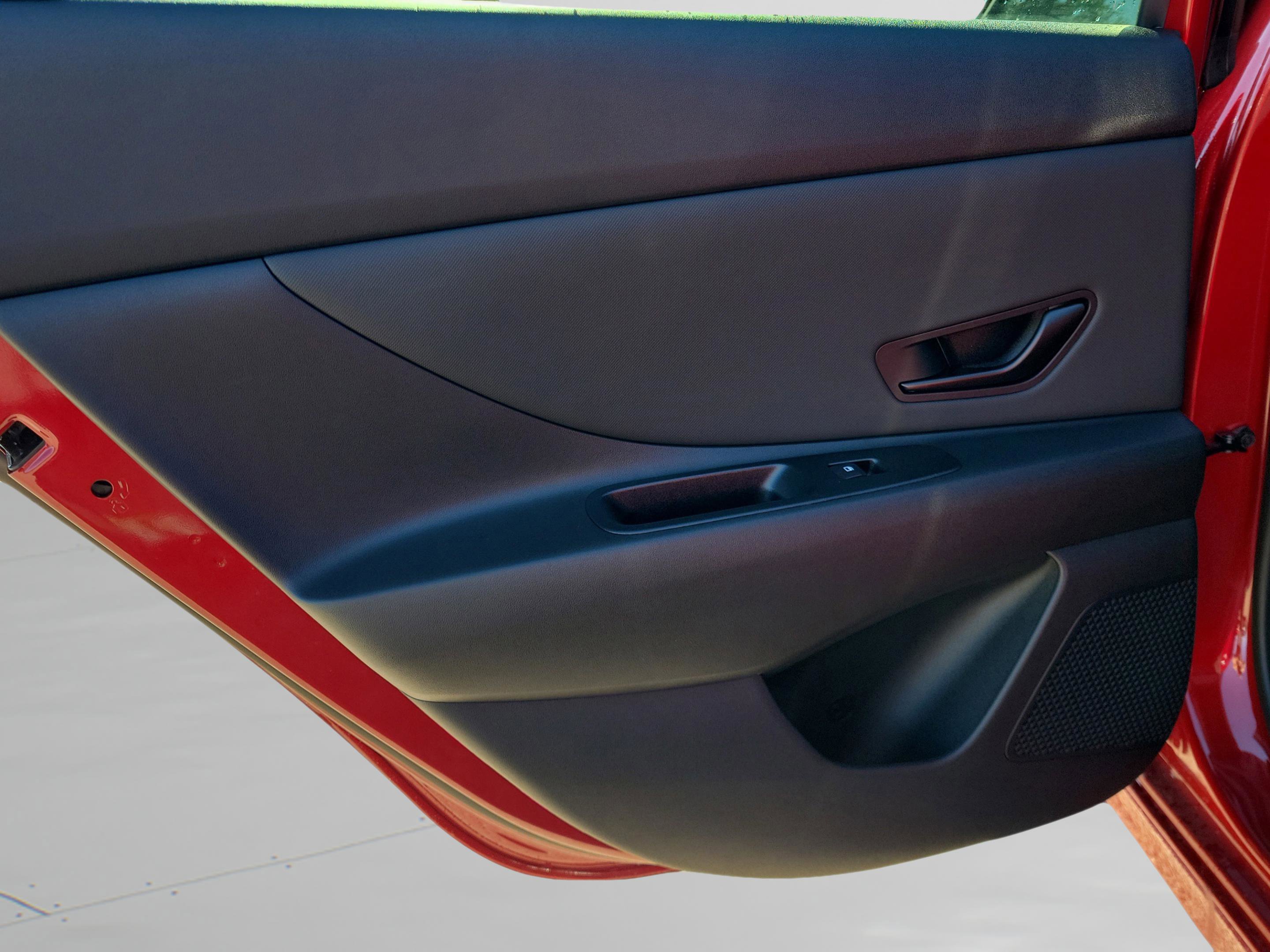 New 2026 Hyundai Elantra SEL Sport image 27