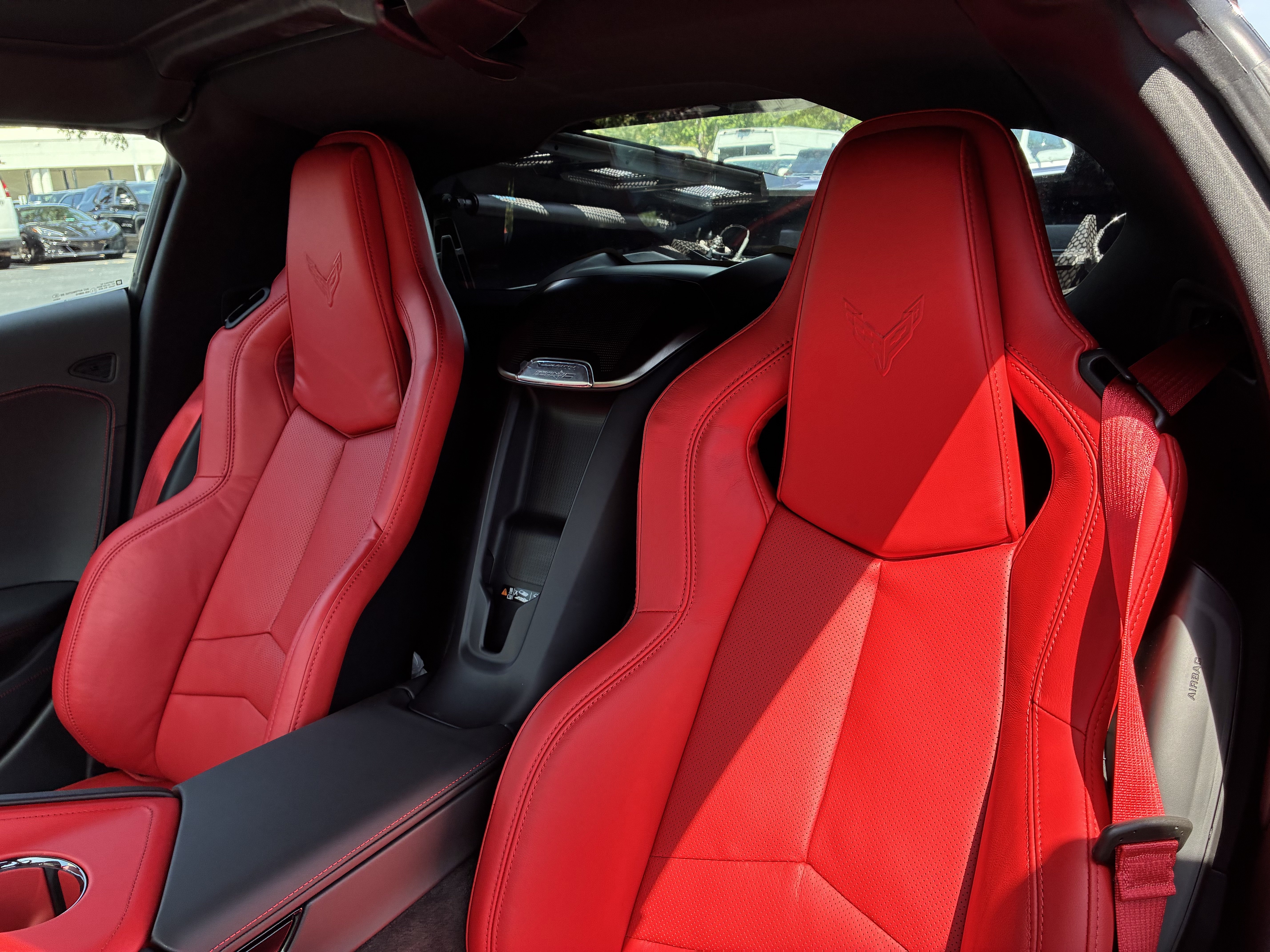 New 2027 Chevrolet Corvette Grand Sport w/ Z52 Sport Performance Package RWD image 13
