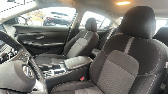Used 2022 Nissan Sentra SV image 19