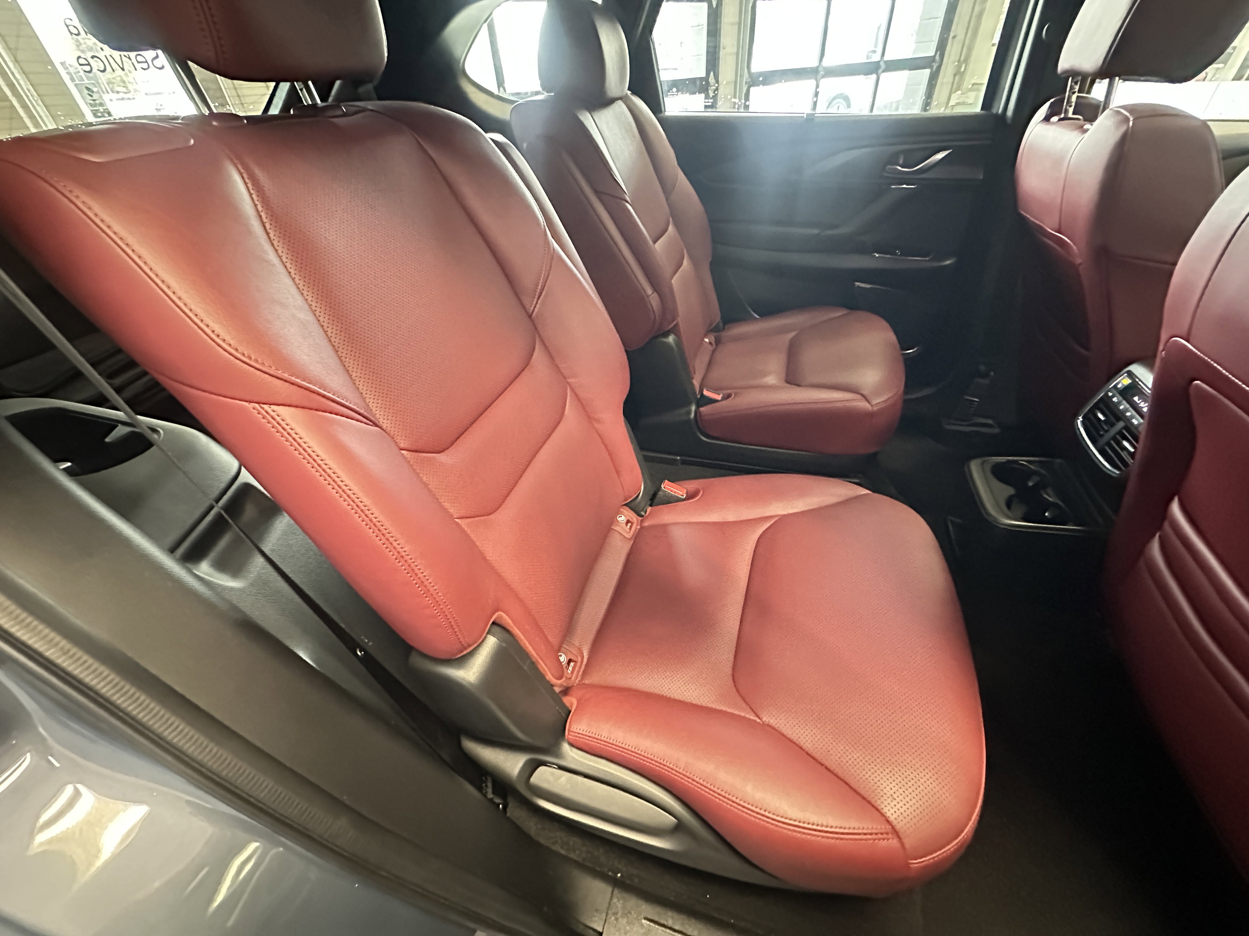 Certified 2023 MAZDA CX-9 Carbon Edition image 39