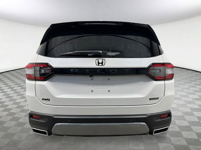 New 2026 Honda Pilot Touring image 5
