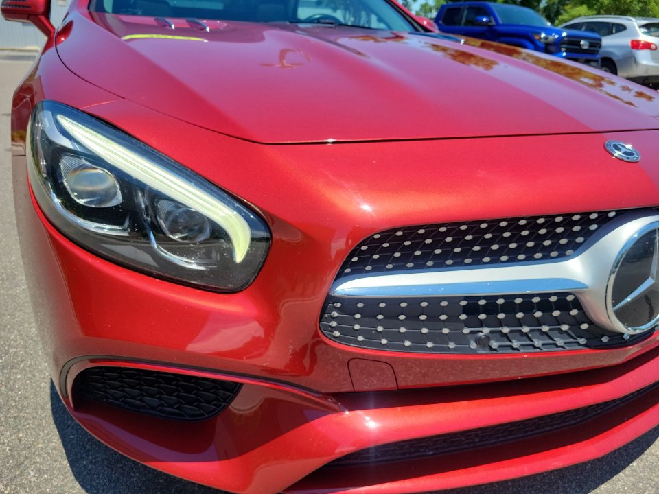 Used 2017 Mercedes-Benz SL 550 image 24