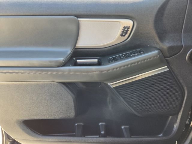 Certified 2025 Ford Expedition Active image 24