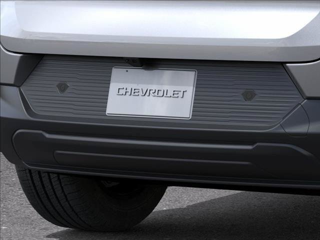 New 2026 Chevrolet Equinox EV LT w/ Midnight Package FWD image 14