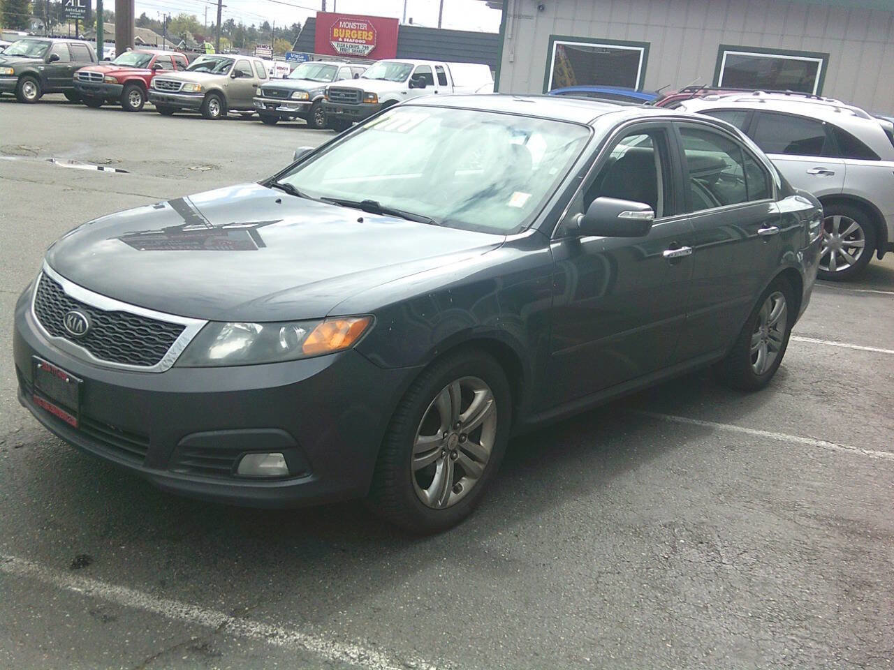 Used 2010 Kia Optima SX w/ Premium Pkg image 2